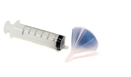 [ACC-BAG-NEW] Refillable Cartridge Funnel and priming syringe, 60mL
